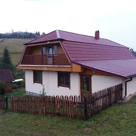 Pensionat Bee House *